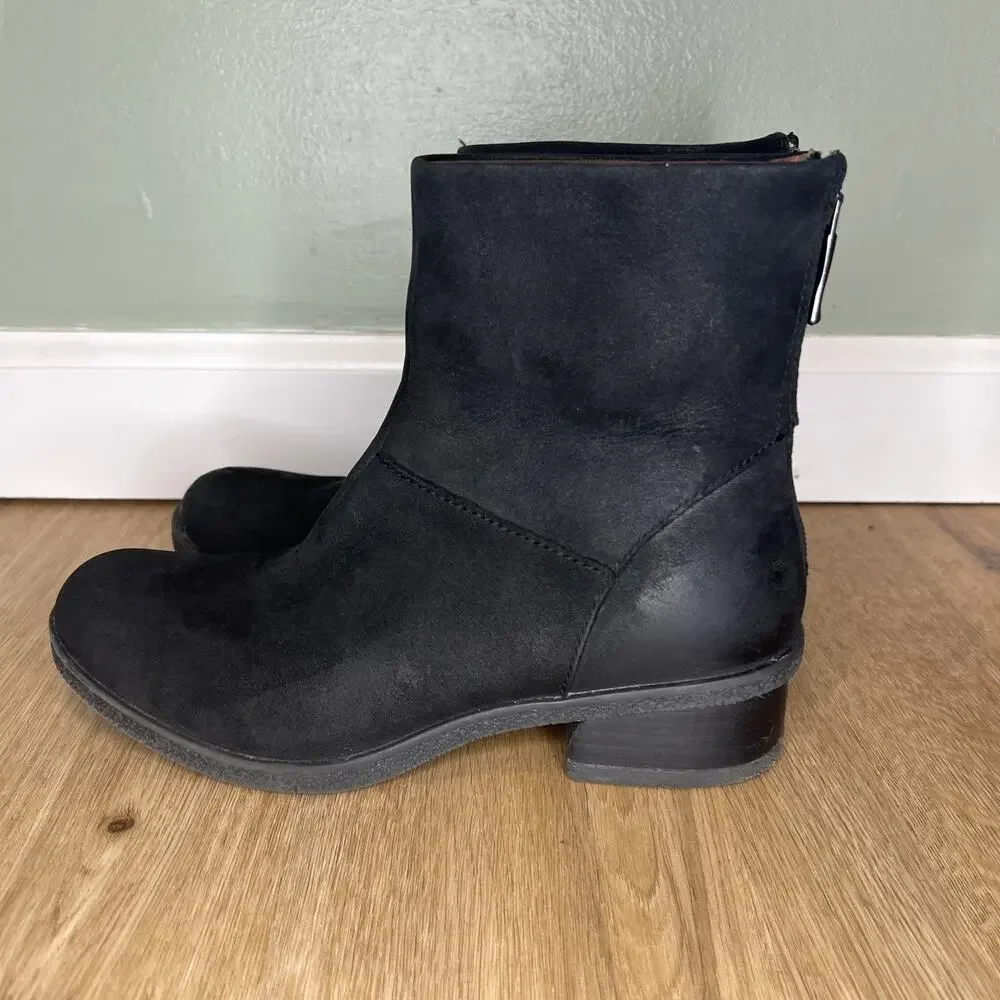 Dansko Womens 36 US 5.5-6 Boots Brianne Waterproof Leather Black Bootie 7766 - Picture 3 of 9